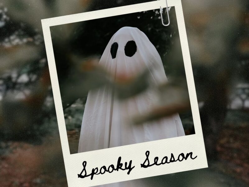 What’s On My Desk: Spooky Season Edition